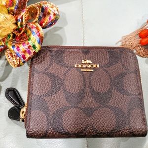 COACH BRAND NEW WITH TAGS